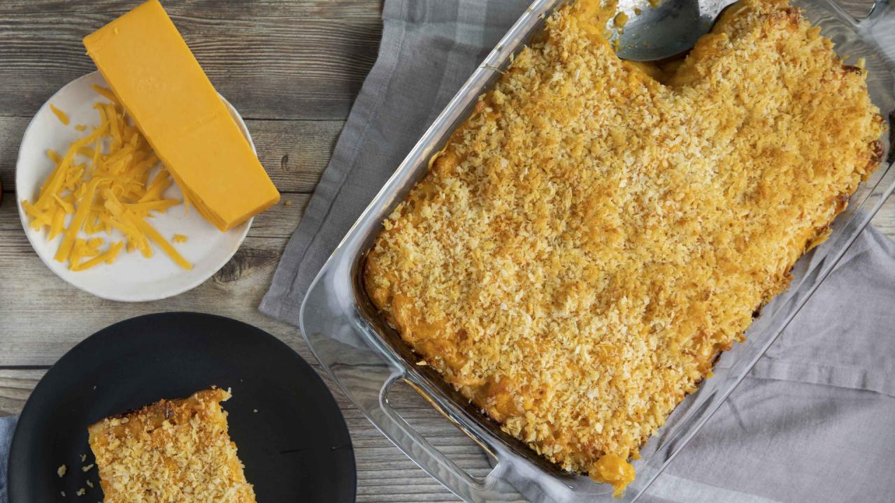 All-Cheddar Baked Mac and Cheese