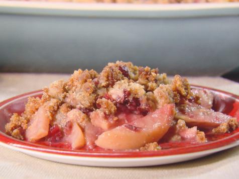 Pear and Cranberry Crumble