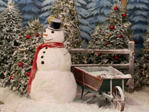 Tour the Holiday Wars Set