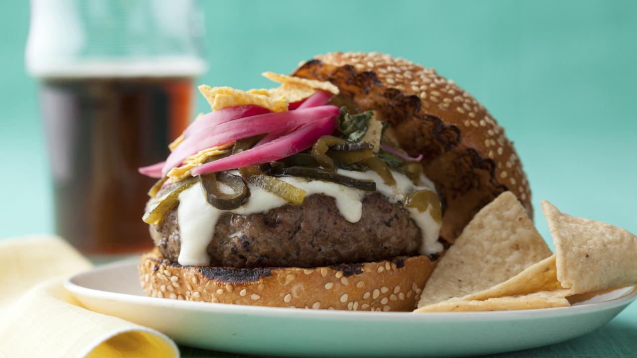 Bobby's Chili Cheeseburgers