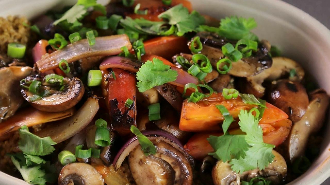 Quinoa Mushroom Bowl
