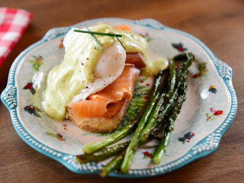 Smoked Salmon Benedict
