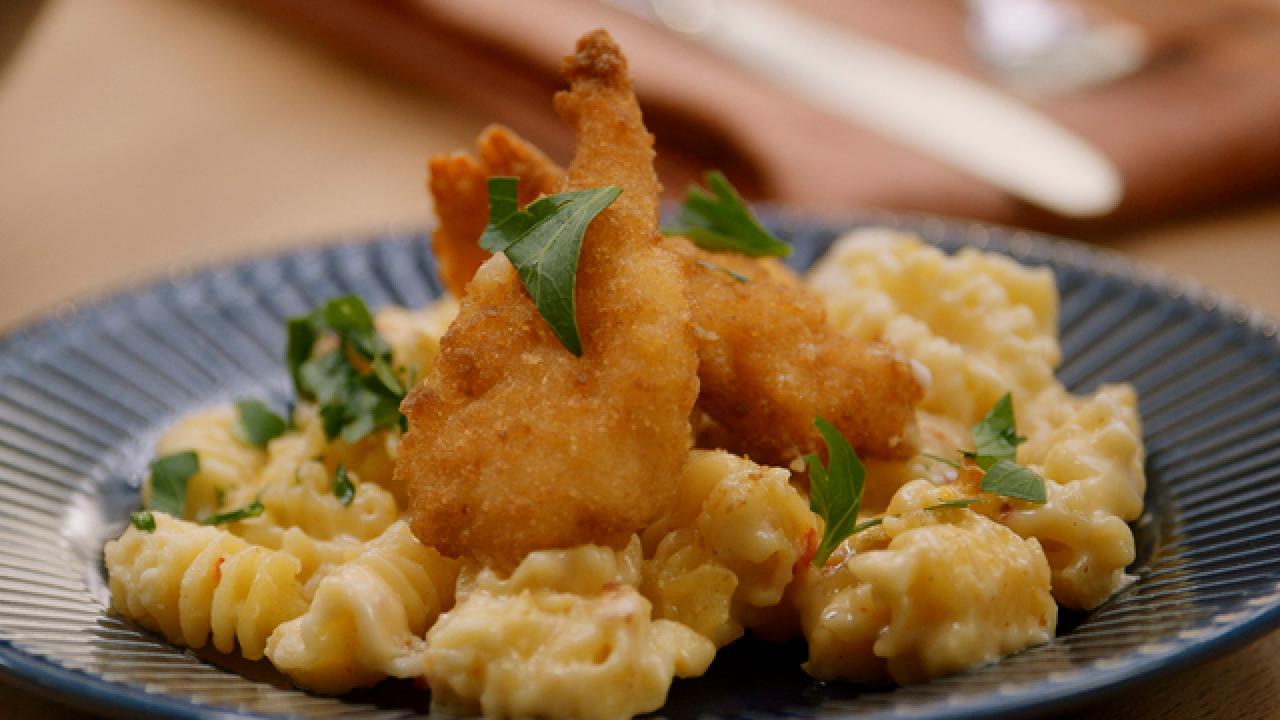 Butterfly Shrimp Mac and Cheese
