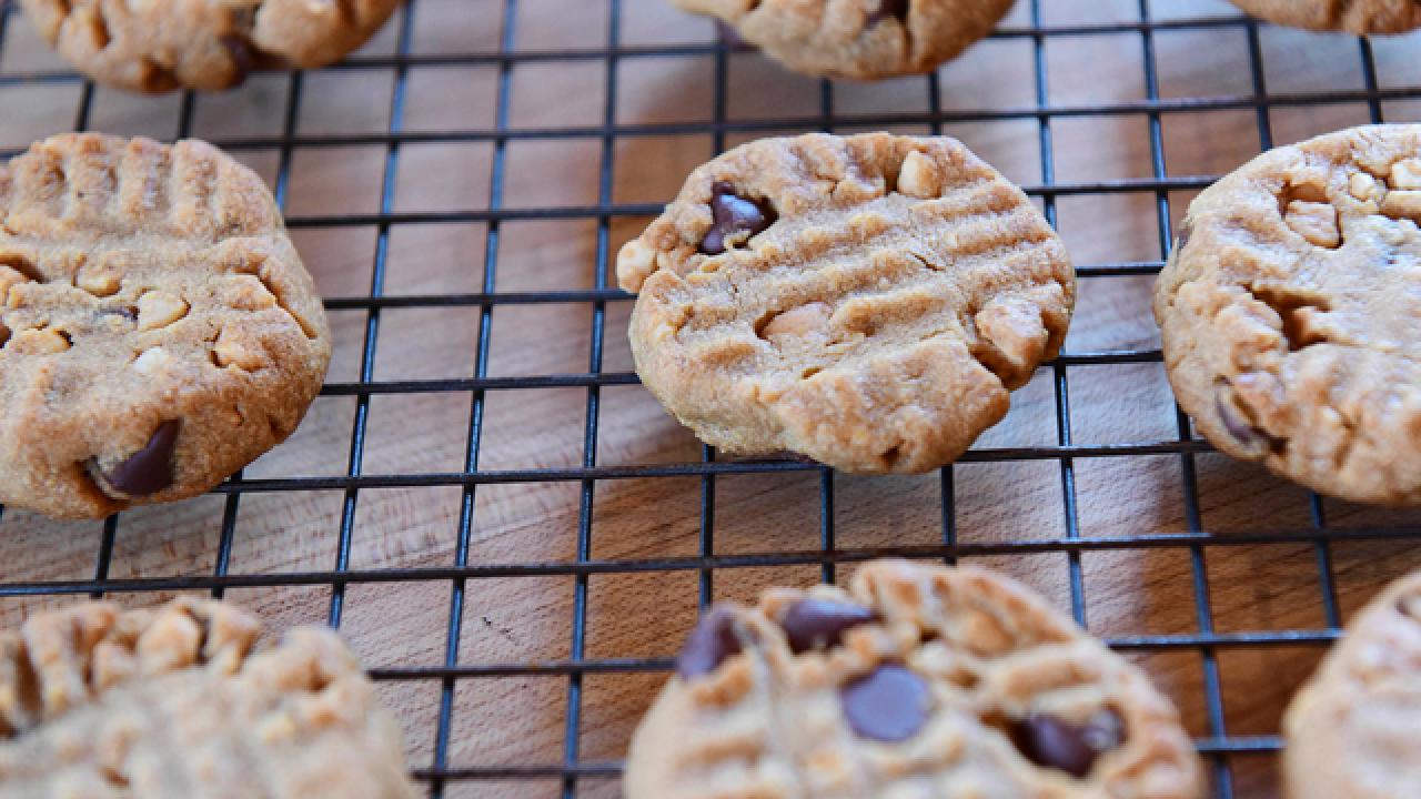 Easiest Ever PB Cookies