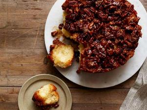Fnm_050113 Sticky Monkey Bread Recipe_s4x3